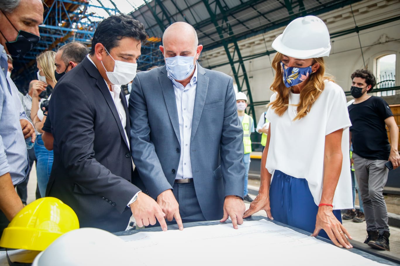 El Gobierno reflota el proyecto de un aeropuerto en La Plata