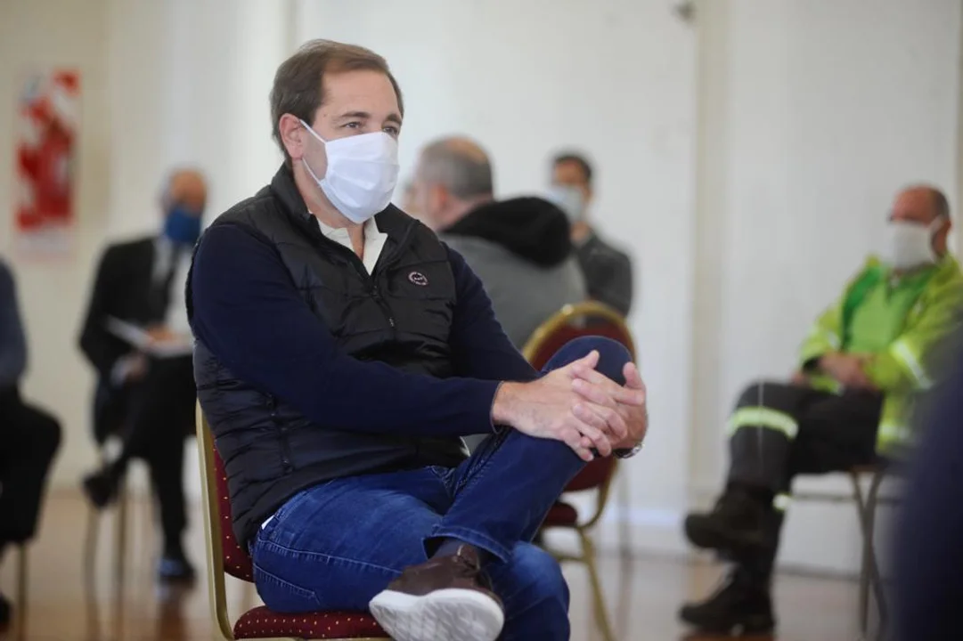 En La Plata ya no será obligatorio el uso del barbijo en el ámbito público o privado