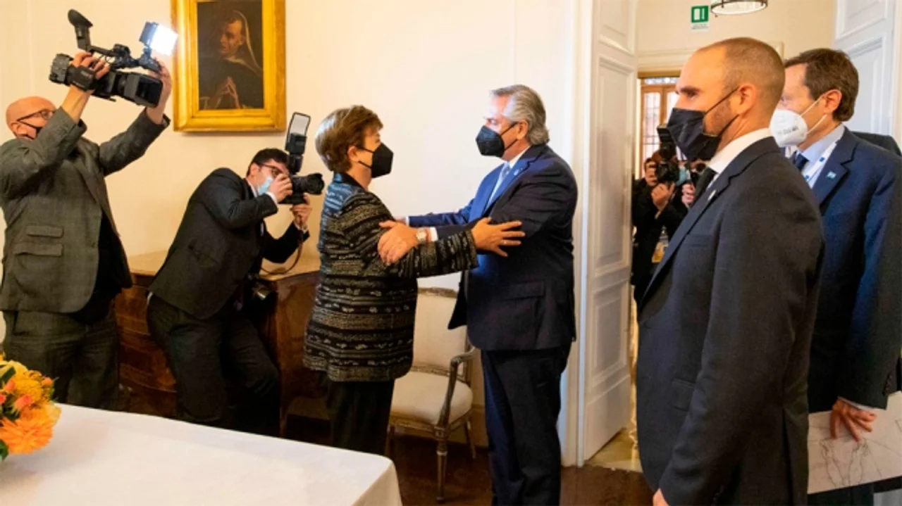 El directorio del FMI aprobó el acuerdo con Argentina