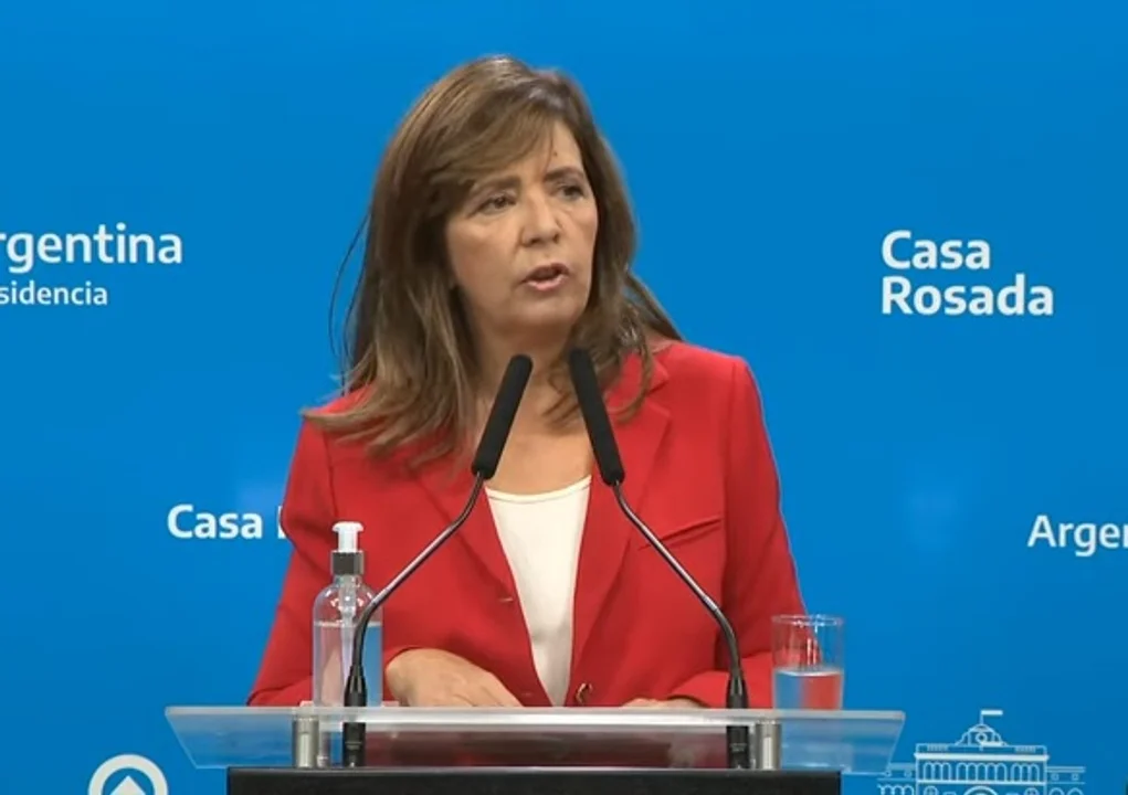Cerruti tomó la chicana de CFK como “un chiste” y busca aliviar la tensión interna