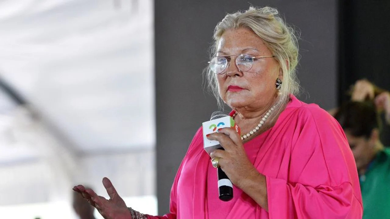 Carrió ahora va por Manzur por "enriquecimiento ilícito"