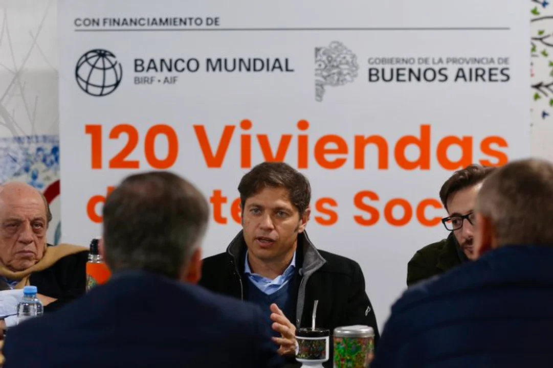 Kicillof presentó un proyecto para construir 120 hogares en Berazategui