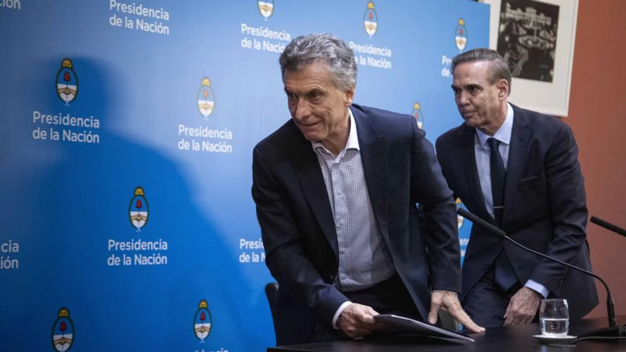 Dirigentes y militantes PRO reivindicaron a Mauricio Macri con un video viral de sus "profecías"