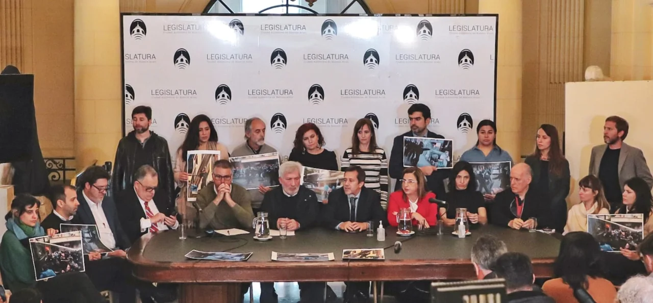 CABA: piden la renuncia de Marcelo D'Alessandro y la interpelación de Rodríguez Larreta