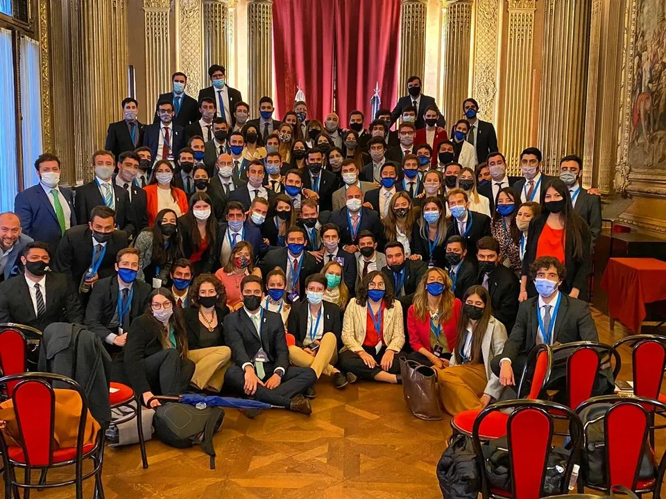 Jóvenes de todo el país participarán por becas de intercambio a EEUU