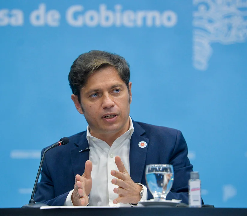 Kicillof lanza una promoción de Internet y envía un gesto a Clarín