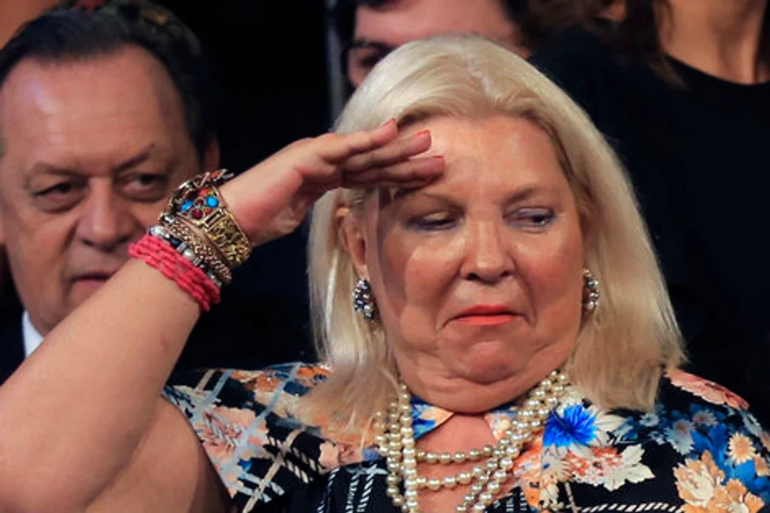 Más leña: Carrió dijo que Mauricio Macri “ya fue”