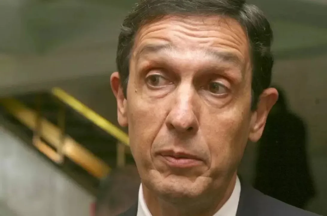 Massa echó al titular de la Casa de la Moneda