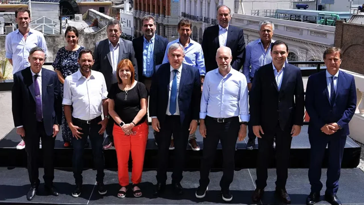 JxC se lanza contra el plan de Massa para canjear la deuda en pesos: "Es un enorme riesgo"