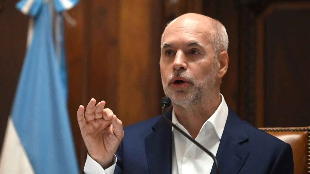 Larreta anunció que desdoblará elecciones porteñas con boleta electrónica