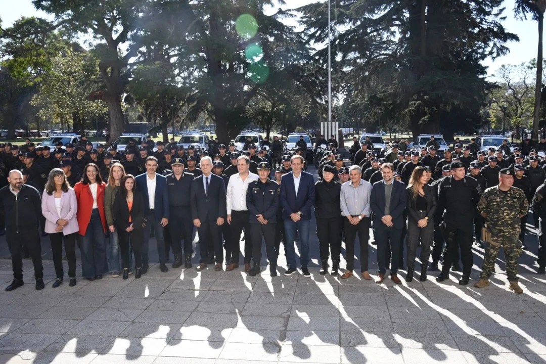 Garro y Alak compartieron un acto en La Plata junto a otros dirigentes de la capital bonaerense