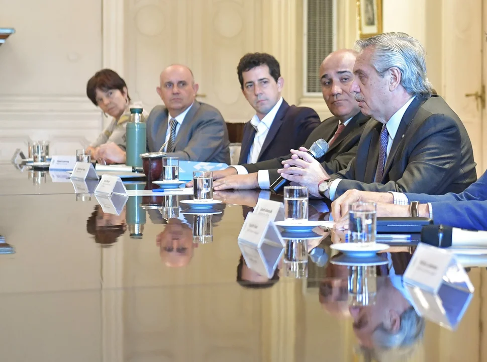 Cumbre en Casa Rosada para ordenar tropas de cara a la campaña