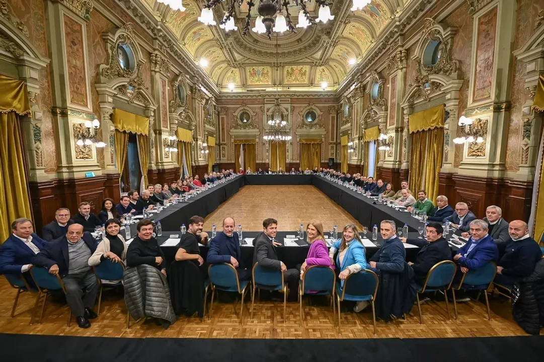 Kicillof apuntala la campaña junto a más de 60 intendentes de Unión por la Patria