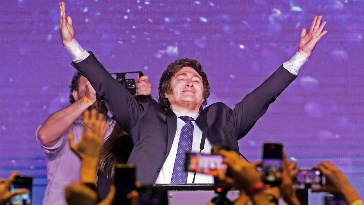 Tres hipótesis sobre “el político" Javier Milei