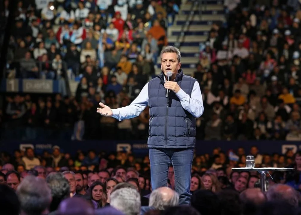 Más de 650 economistas se expresaron a favor de Sergio Massa