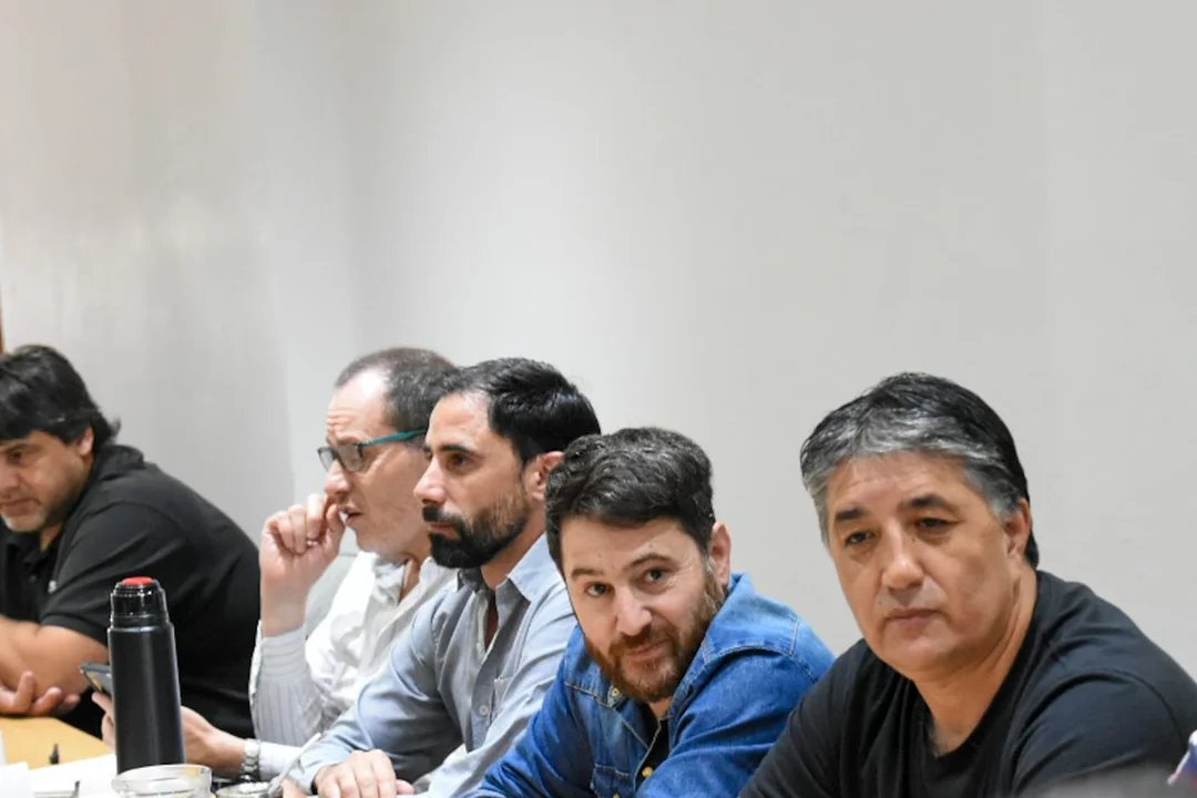 Estatales bonaerenses y Provincia acordaron un nuevo aumento para el mes de noviembre