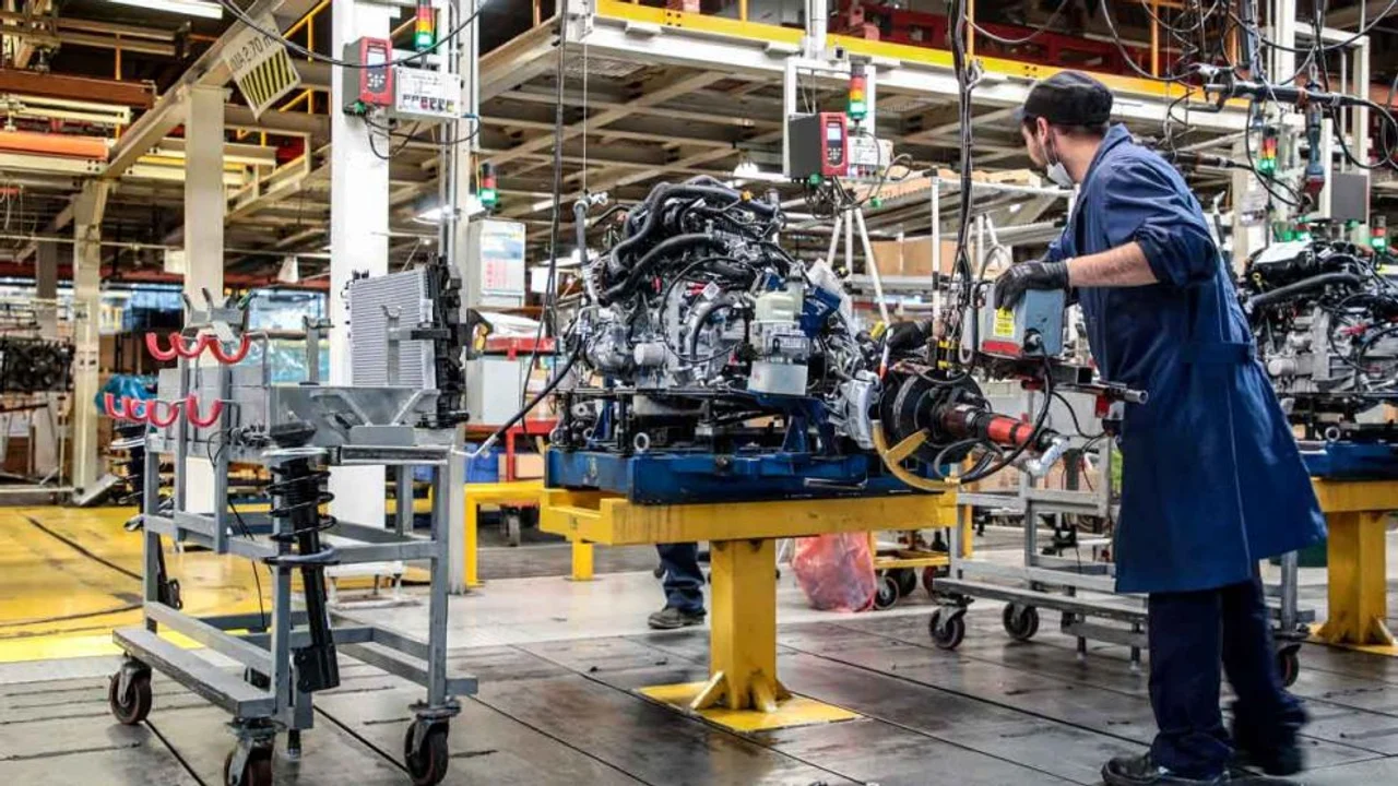 Estanflación en puerta: Importante empresa automotriz abrió un plan de retiros voluntarios 