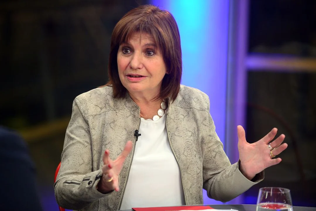 Bullrich justificó la represión con balas de goma a las protestas