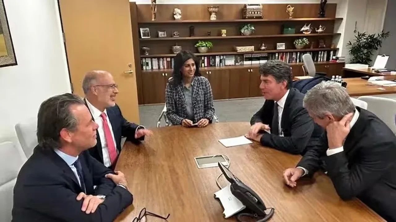 El FMI le pidió a Milei revisar el ajuste para que no caiga sobre "los sectores más vulnerables"