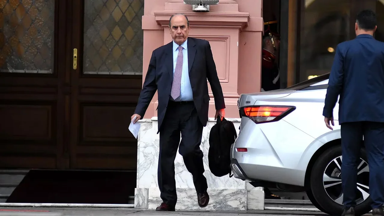 Argentina sin Ministerio del Interior, pero con más cargos jerárquicos y súper poderes para Francos