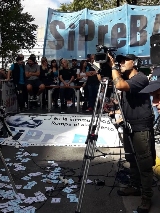 Festejos con cautela en la TV Pública: “Si mi viejo estuviera acá, estaría tratando de darnos ánimo”