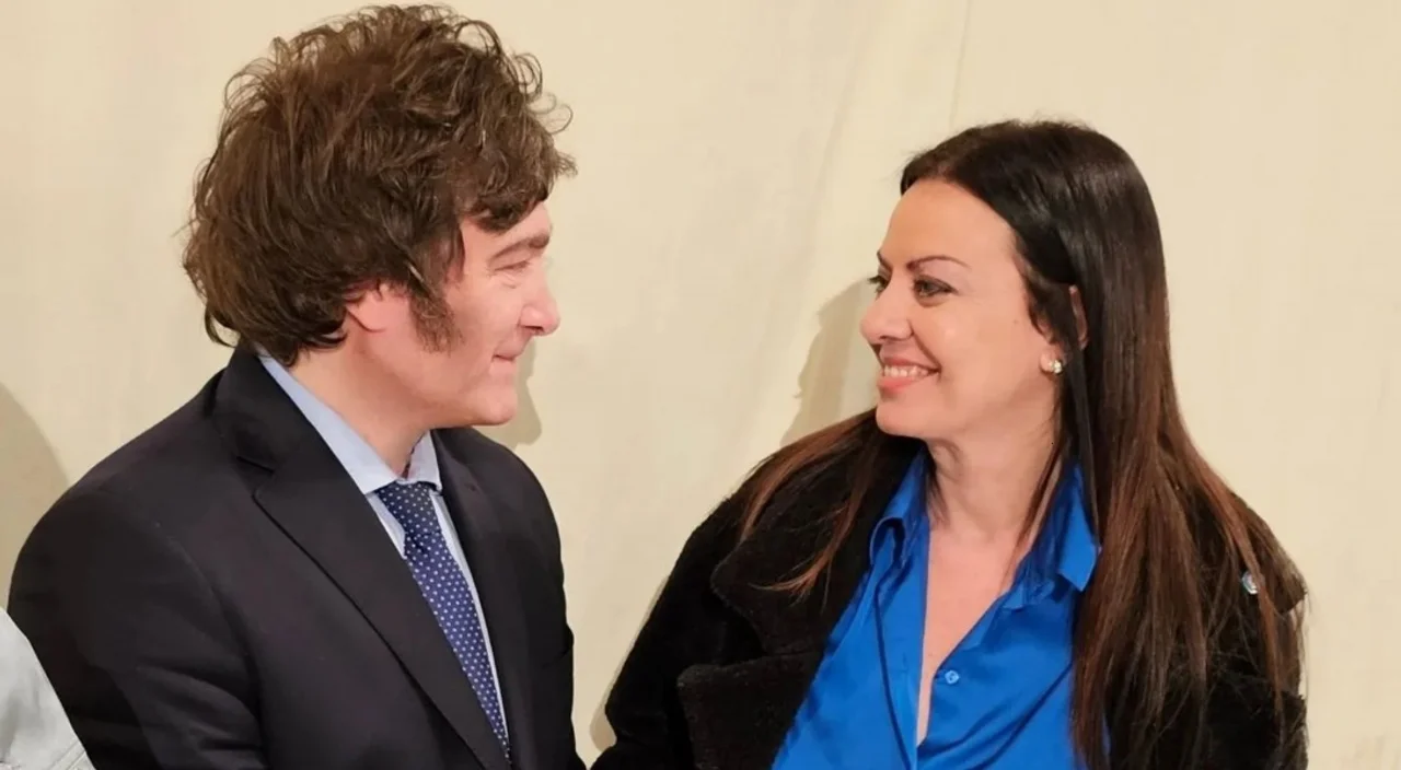 Milei volvió a mostrarse junto a Sandra Petovello tras el escándalo de los alimentos