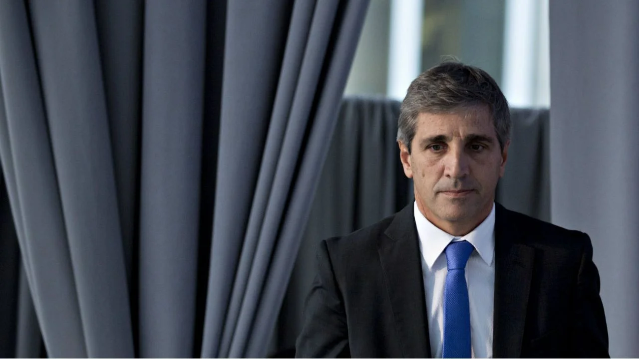 Caputo patea el cepo y ruega paciencia a los privados: “Entiendan que es un cambio a largo plazo”